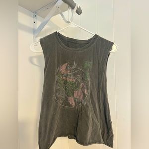 Women’s Urban Outfitter graphic t